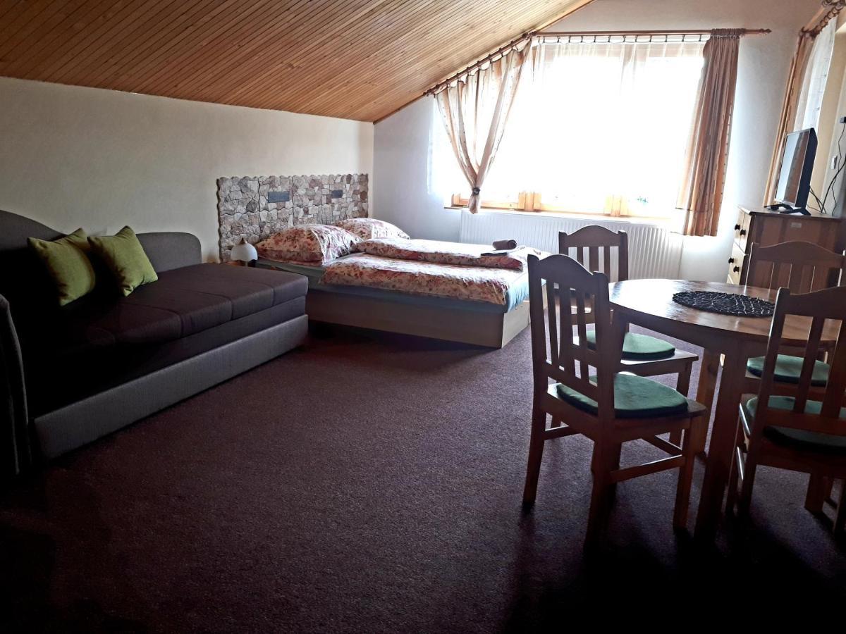 Privat Mrzkan Liptovsky Mikulas Exterior foto